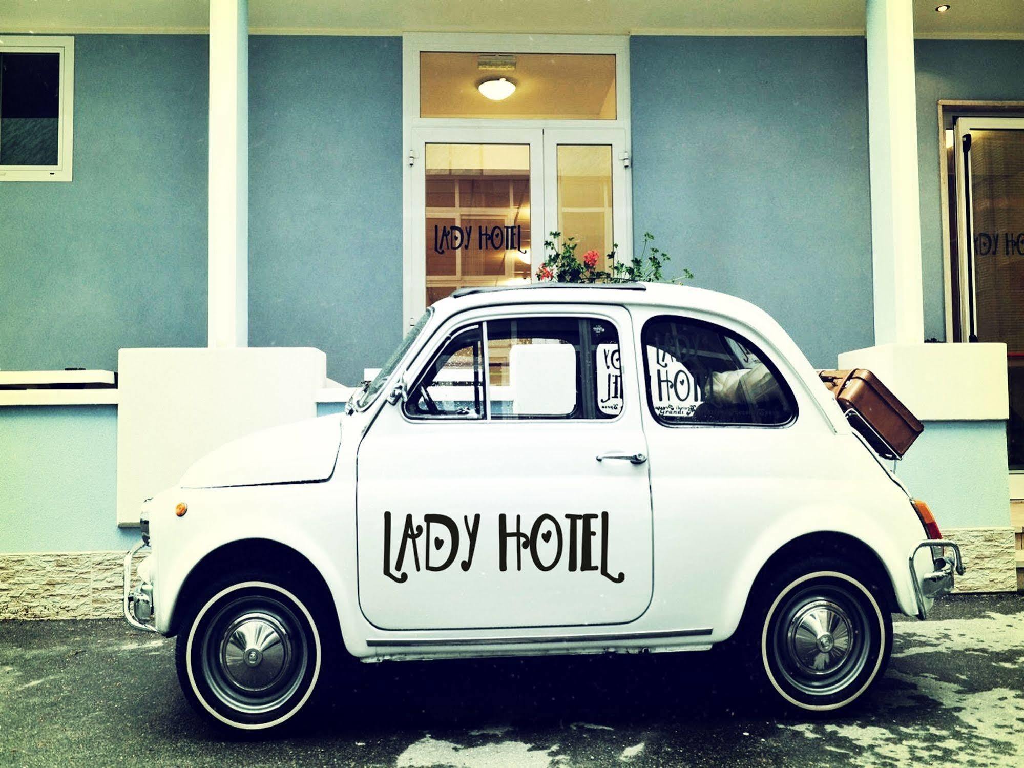 Hotel Lady リミニ エクステリア 写真